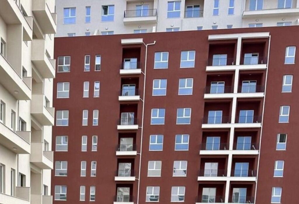 ✨ Apartment 2+1+2 Bathrooms &amp; Wardrobe for Sale – Aura Complex, Dritan Hoxha Street!✨