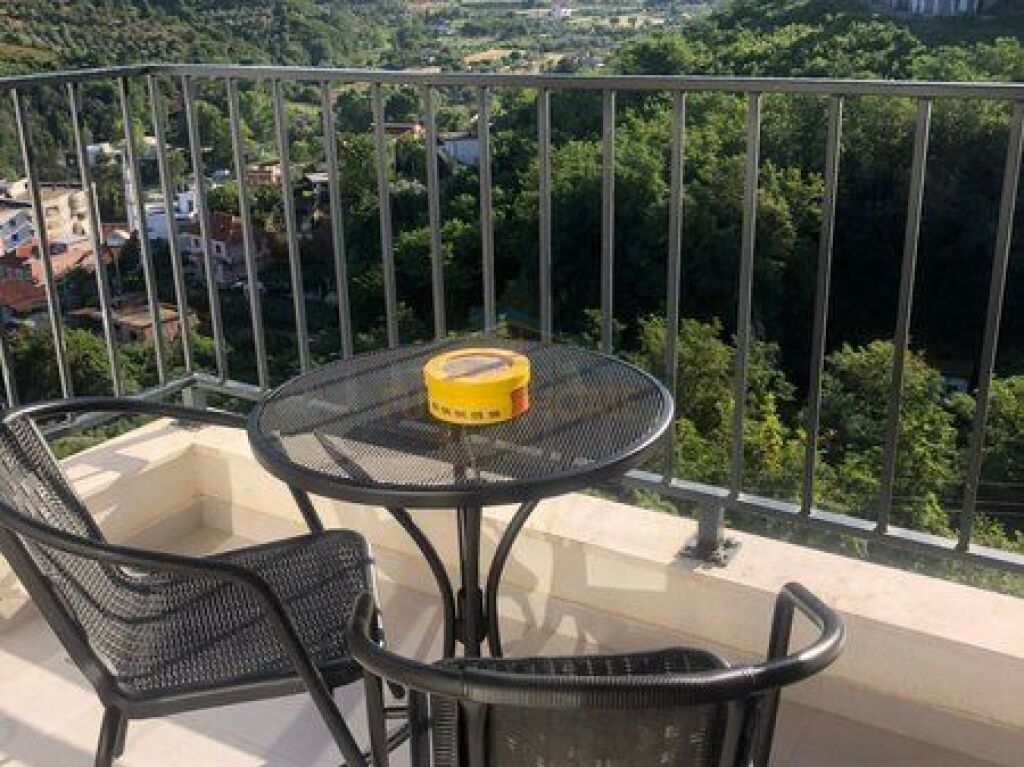 Shitet, Apartament 1+1, Rezidenca Jaho, Fresku, Tirane.