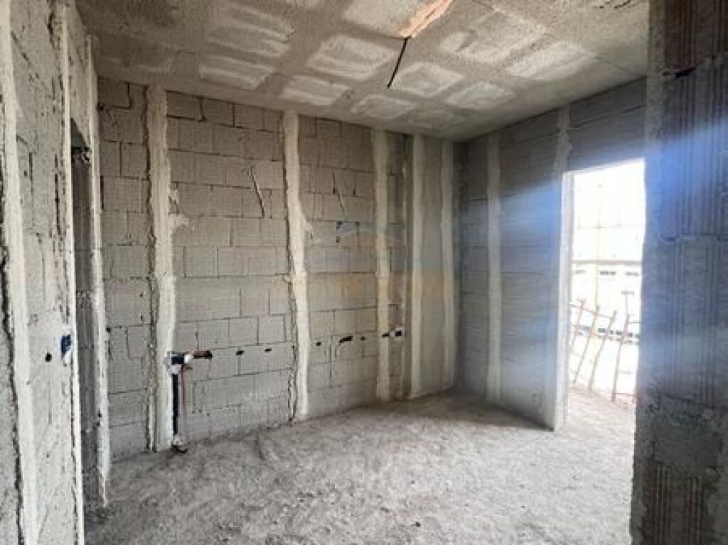 Shitet,Apartament 2+1+2,Tirana Entry II, Tirane