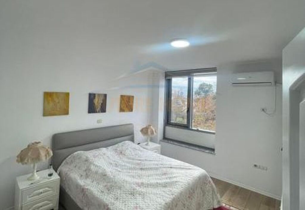 Qira Apartament 2+1+2, Qendër, Tiranë