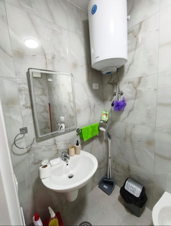Apartament me qera 1+1 - 📍Laprake, kompleksi E88 , prane karburant Kupola
