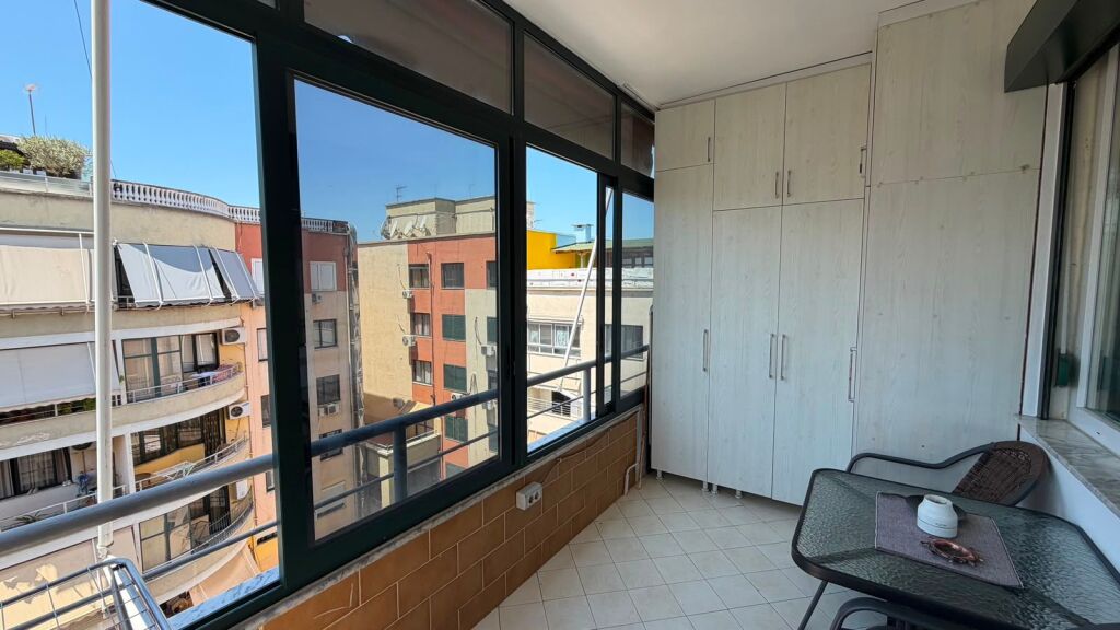 Apartament me qira 2+1, – 21 Dhjetori Joena