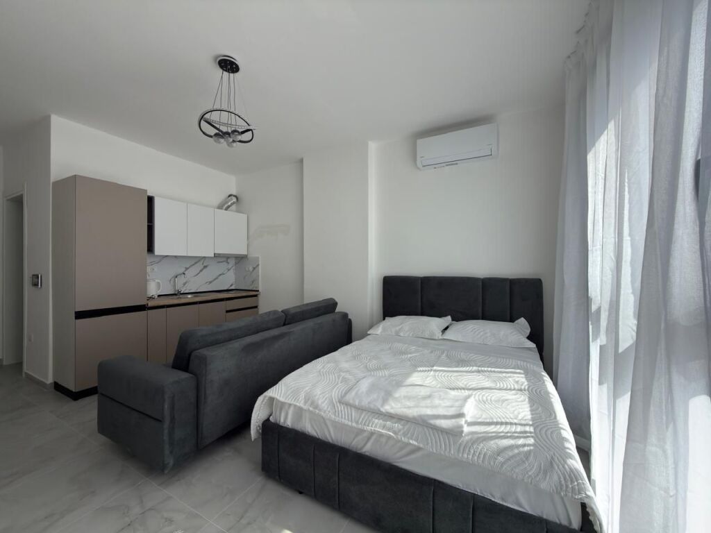 Studio for rent, Lungomare, Vlore