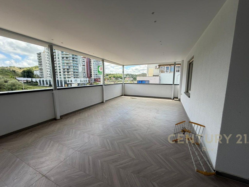 EXCLUSIVE ! 1+1 STUDIO APARTMENT FOR SALE WITH VERANDA AT KAVAJES ROCK !