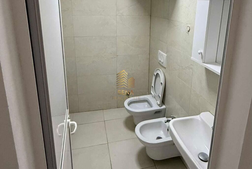Rent, Apartment 1+1, Dibra Street, 450 Euro/month Negotiable