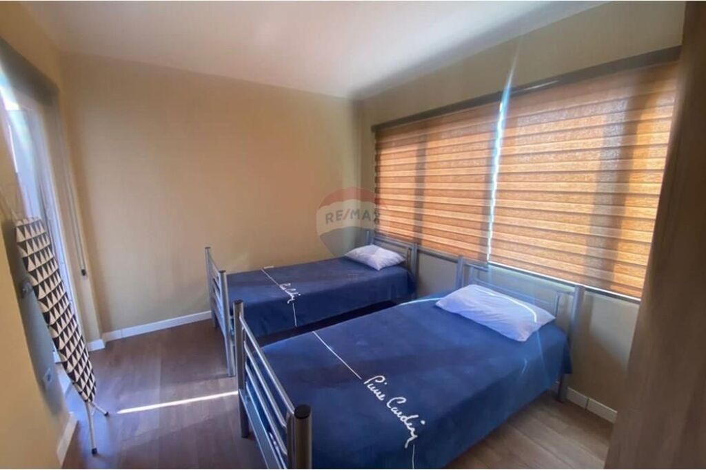 Jepet apartament 2+1 me qira tek blloku Gintash.