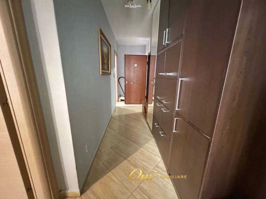 JEPET APARTAMENT ME QERA 2+1 JORDAN MISJA