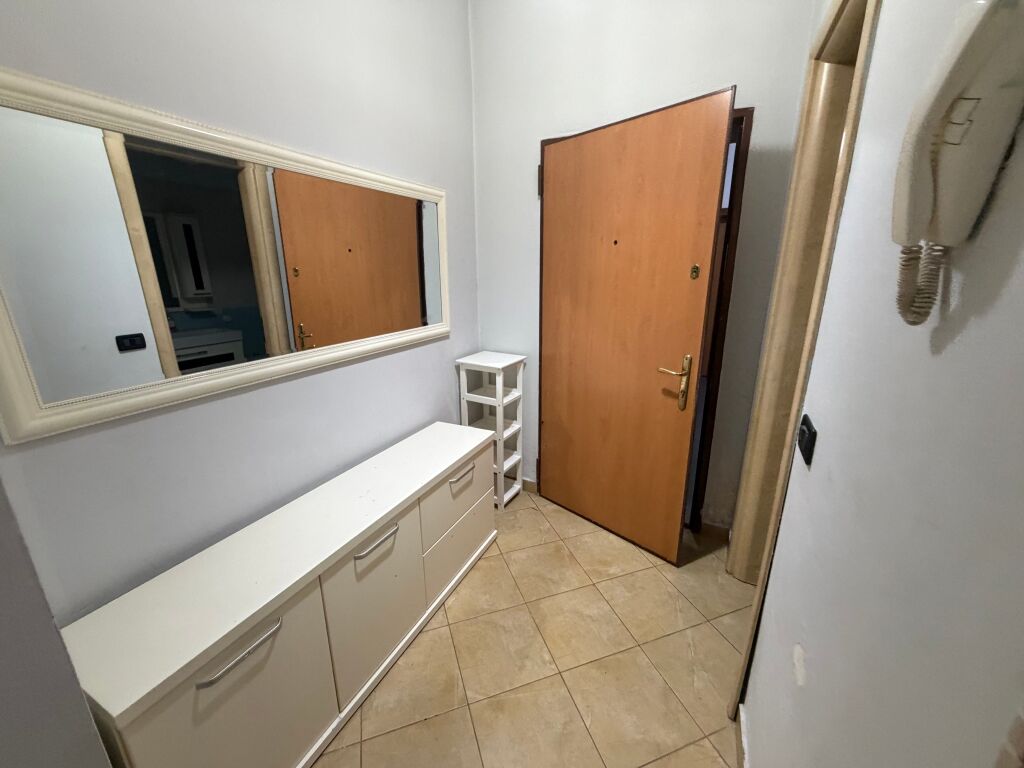2+1,te vila L astir,450 mije leke