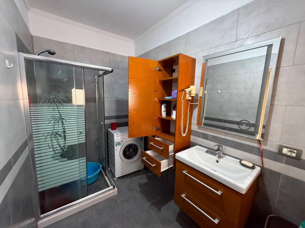 🏡 Affittasi Appartamento 2+1 – Via Besa, vicino alla Pizzeria La Fortuna