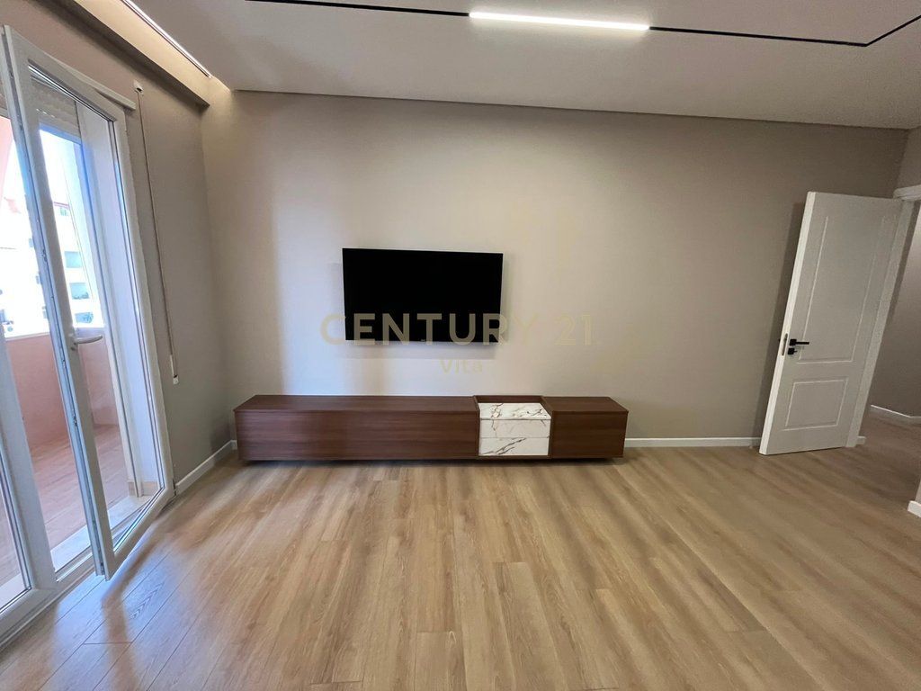 FOR RENT 2+1 APARTMENT IN NEIGHBORHOOD NO 18, DURRES !
