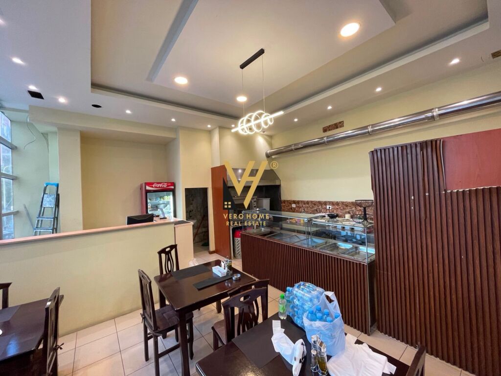 BUSINESS PREMISES 90 M2 FOR RENT IN ZOGU I ZI 900 EURO