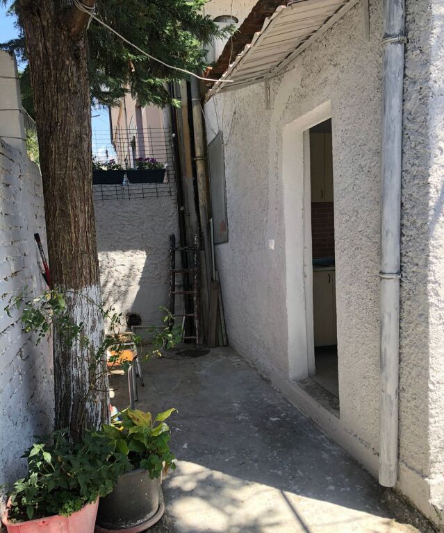 Qera | Garsoniere | Ali Demi | 250 €/muaj
