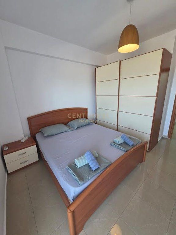 Apartament 1+1 Me Qira në Iliria. Pamje deti