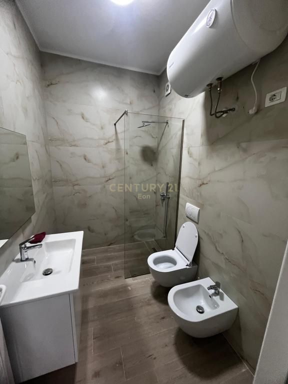 Apartament 1+1 i Super Investuar,250 metra nga Deti,Golem - Verande Private Dhe Lokacion Premium. Çmimi : 70'000 Euro !