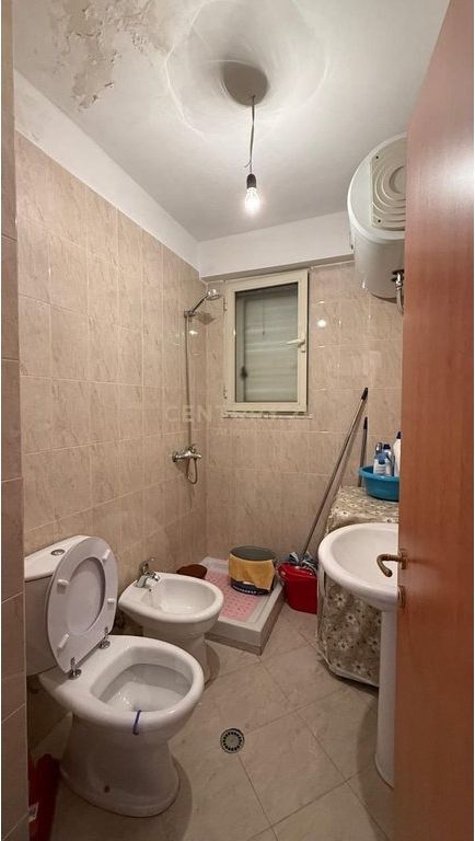 Appartamento 2+1 In Affitto a Spiaggia Iliria, Durazzo - 400€