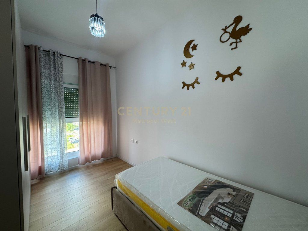 Appartamento 2+1 in affitto a Rezidenca Kadiu, Ali Demi