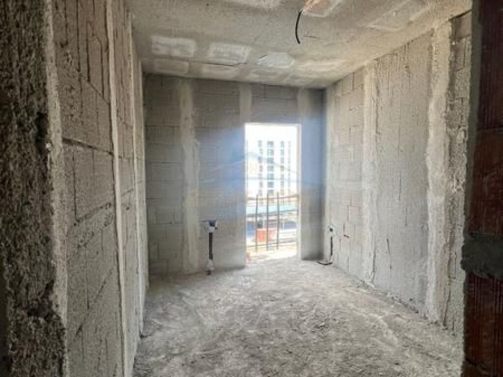 Shitet,Apartament 2+1+2,Tirana Entry II, Tirane