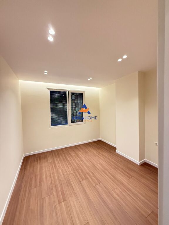 FOR SALE APARTMENT 2+1+BALCONY "NEW MATERNITY, BRRYLI" 19,000,000 LEKE