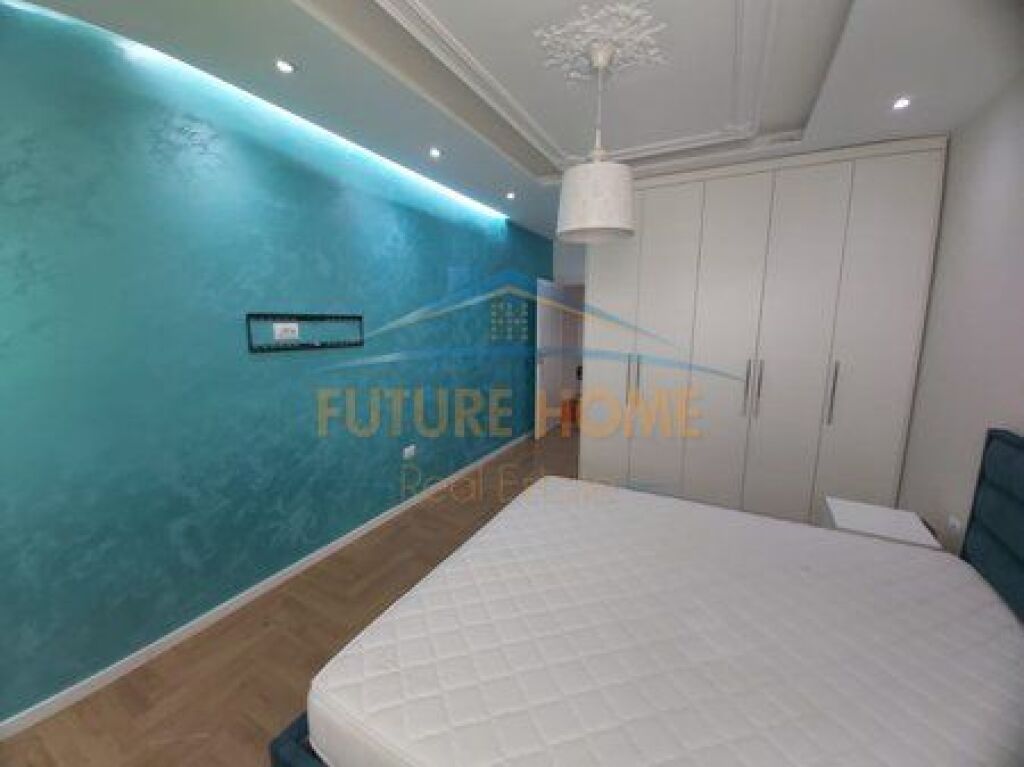 Affitto, Appartamento 2+1, Complesso Grand, Tirana
