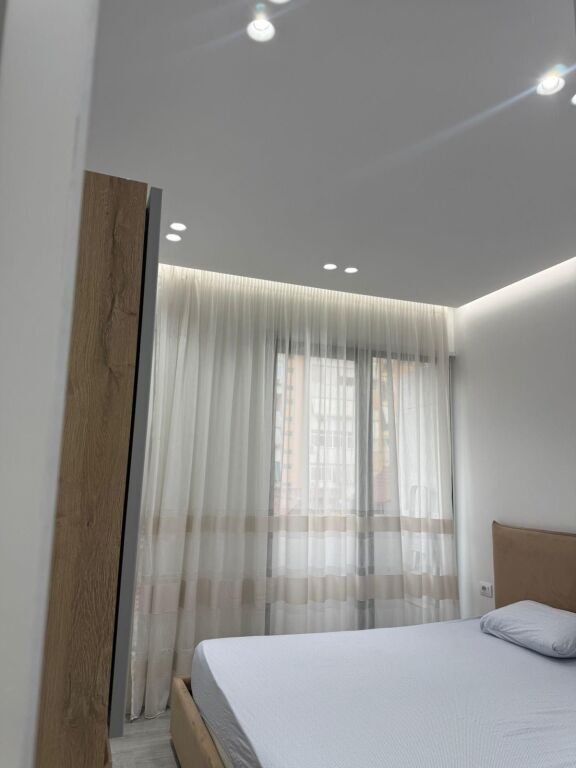 Apartament me qera - Rruga Siri Kodra