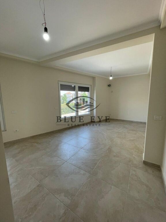 BUSINESS PREMISES FOR RENT – DURRËS CENTER (Industry Market