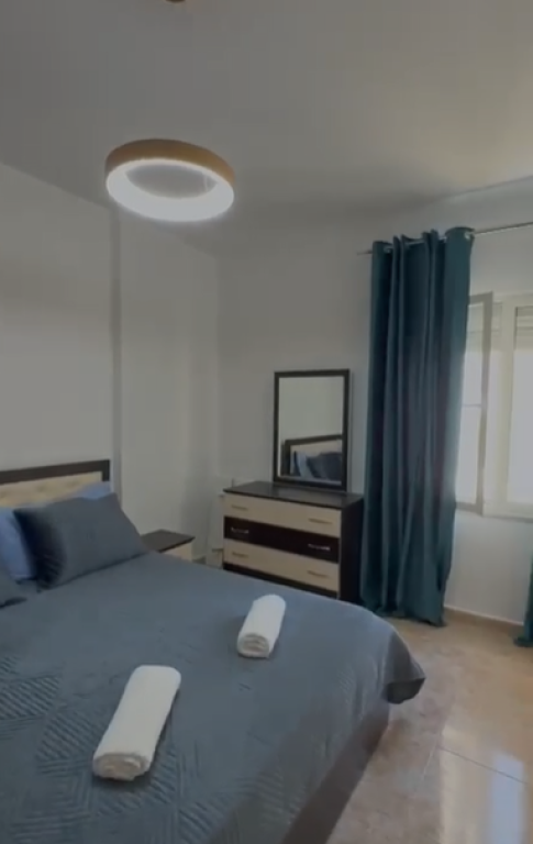 Shitet apartament 1+1 Plazh Durres