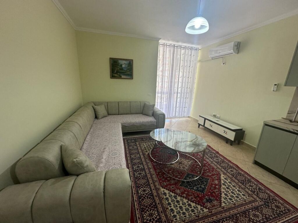 🏢Astir, vicino a Bar Artist, appartamento arredato 2+1+2 in affitto. 50.000 Leke