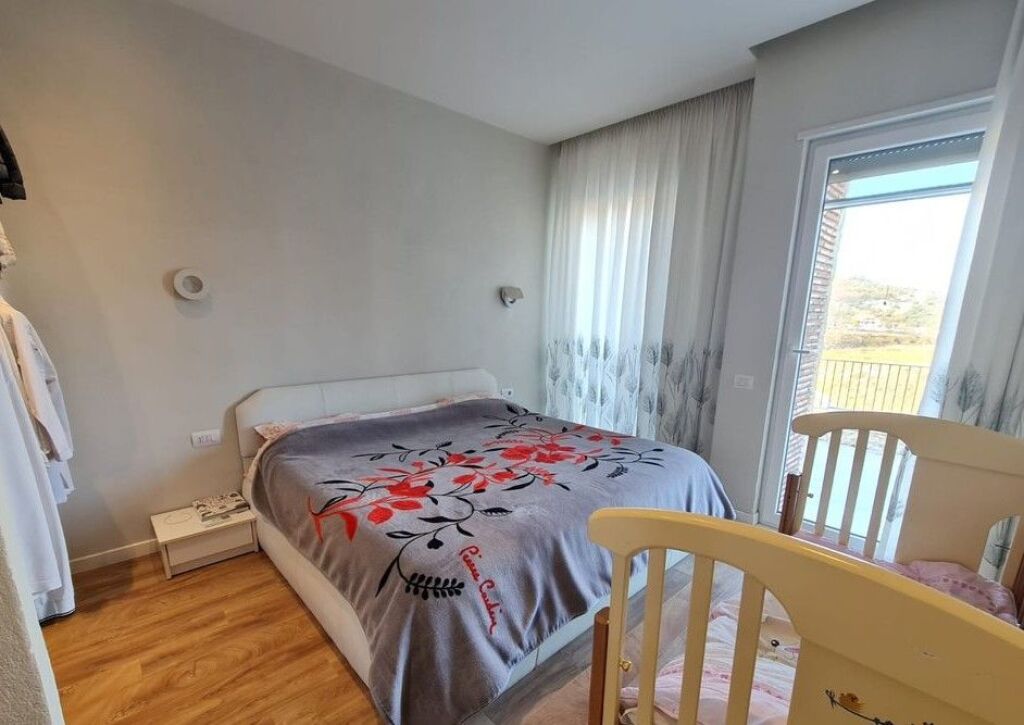3+1+2 apartment for sale in a private residence, near Tegu.