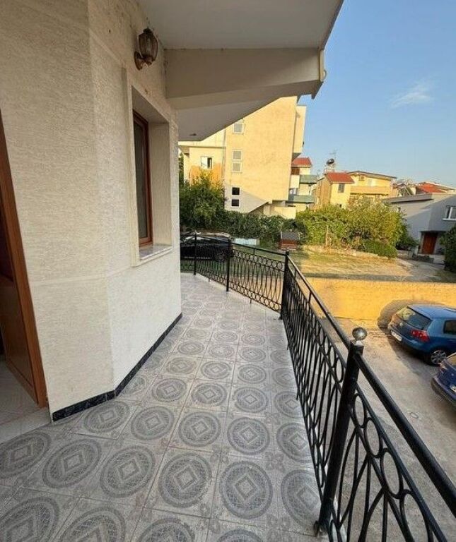 PIANO VILLA 2+1+POSTO AUTO IN AFFITTO, CITTÀ DEGLI STUDENTI!
