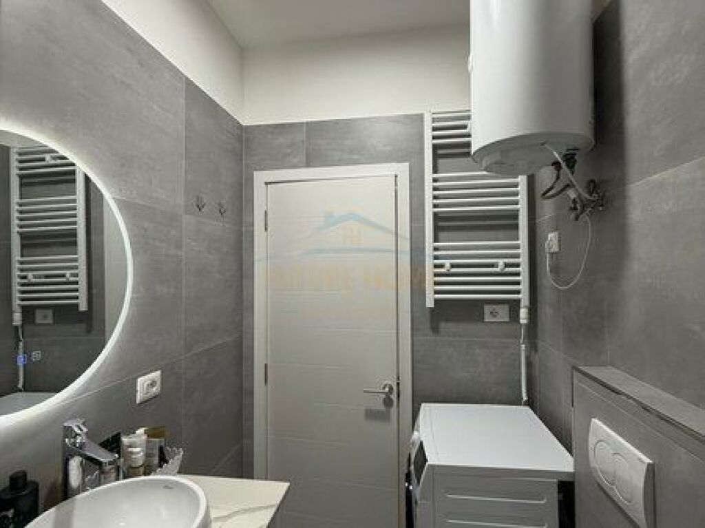 Shitet, Apartament 1+1, Rezidenca Jaho, Fresku, Tirane.