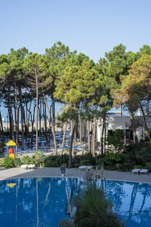 GOLEM . SHITET 1+1 TE DIAMMA RESORT 90.000 EURO