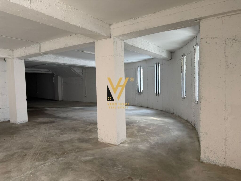 WAREHOUSE 480 M2 FOR RENT AT THE TRACTOR FACTORY 200,000 LEKE