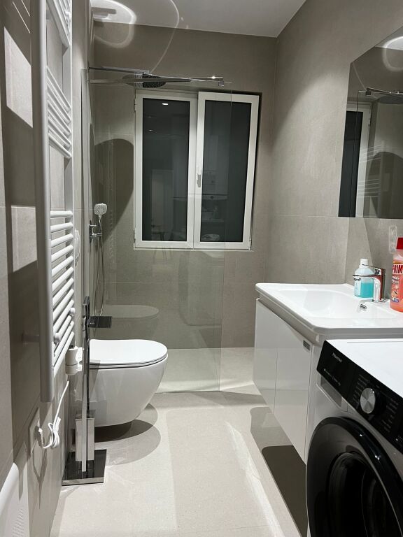 Apartment for rent opposite Rng center (Zogu zi)