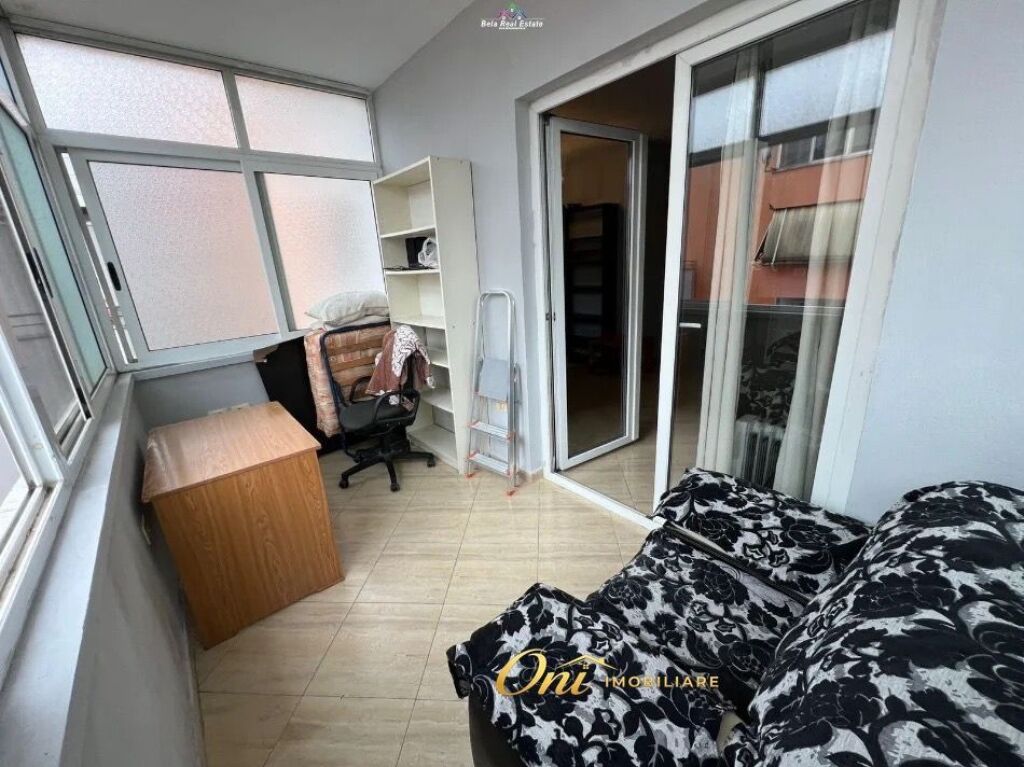 JEPET APARTAMENT ME QERA 2+1 JORDAN MISJA