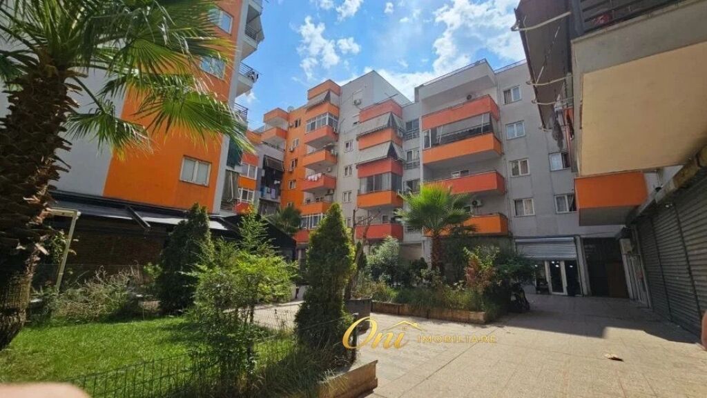 JEPET APARTAMENT ME QERA 2+1 JORDAN MISJA