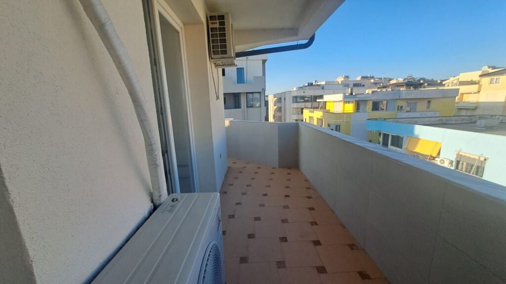 JEPET APARTAMENT 2+1 PER QERA VIJA PARE ME DETIN NE ILIRIA!