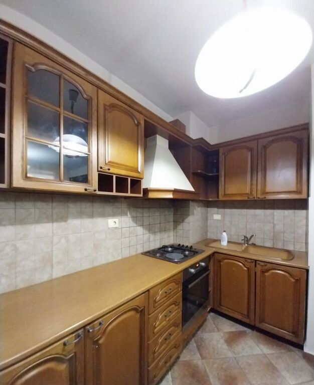 Affitto | Apartament 1 + 1 | Komuna e Parisit | 550 €/mese
