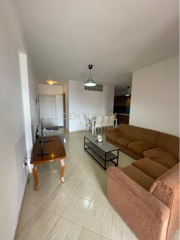 Apartament 2+1 Me Qira në Qendrën e Durrësit !