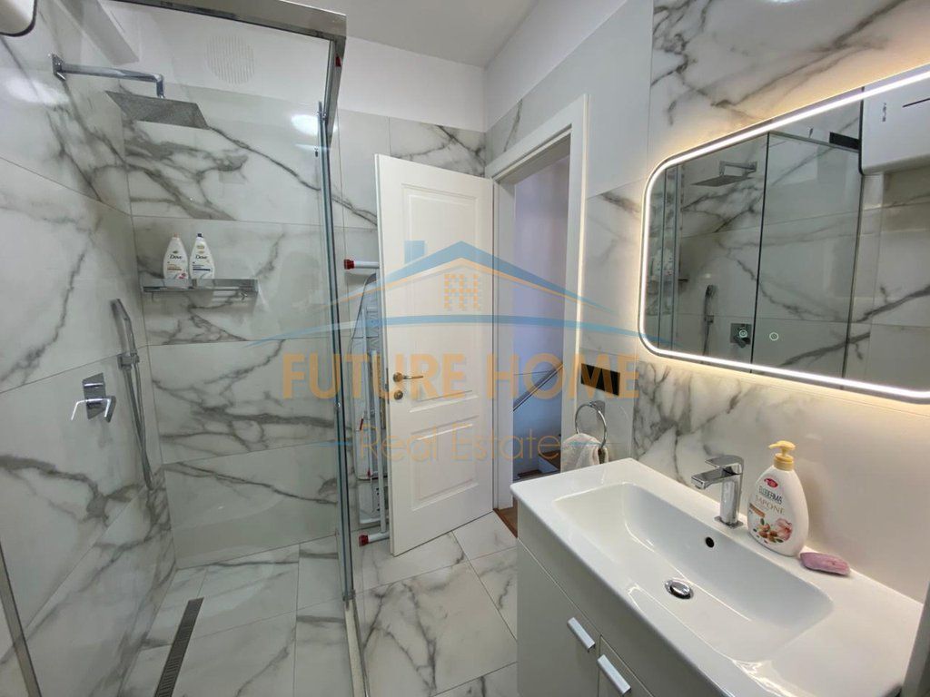 Duplex in affitto a 5 Maji