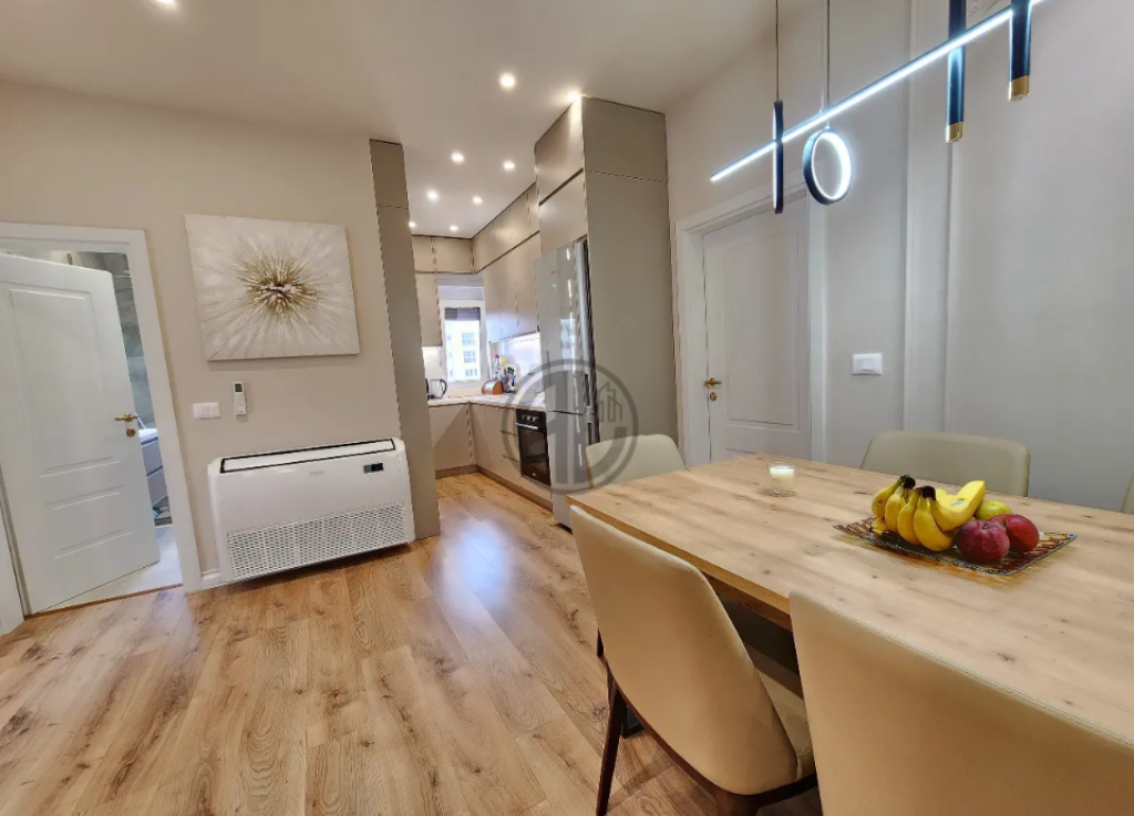 Shitet Apartament 2+1, Plazh-Durres