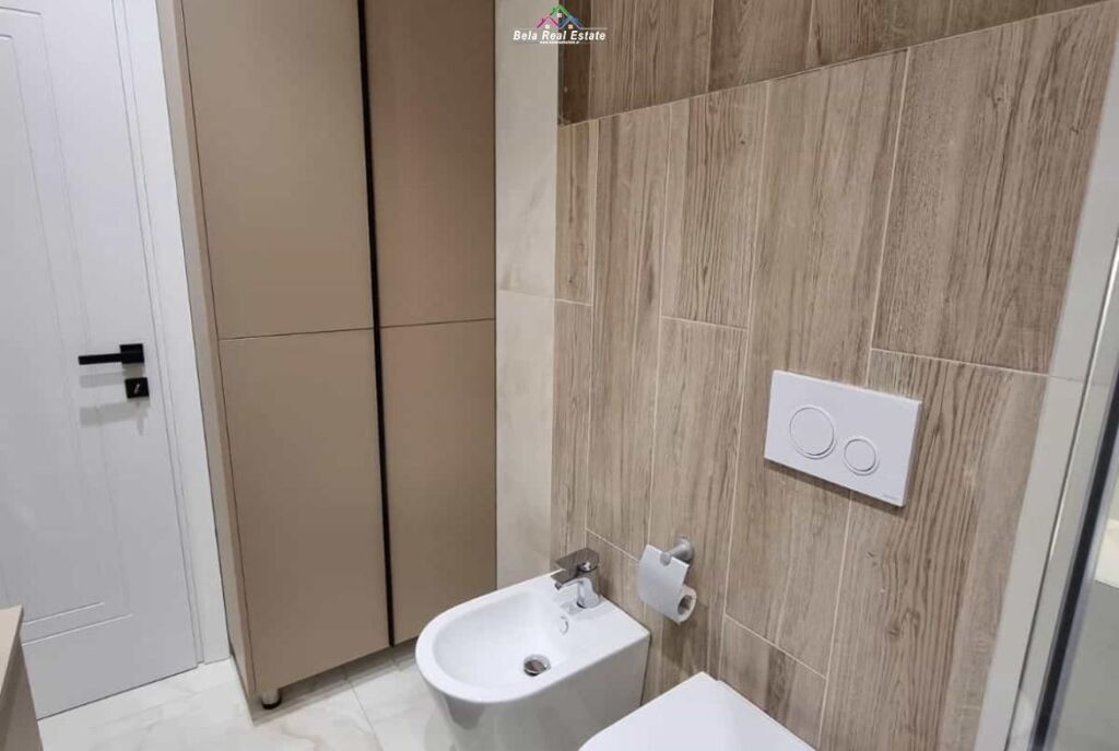 Apartment\Duplex 2+1+2 for rent in Center (ID B2201942) Tirana