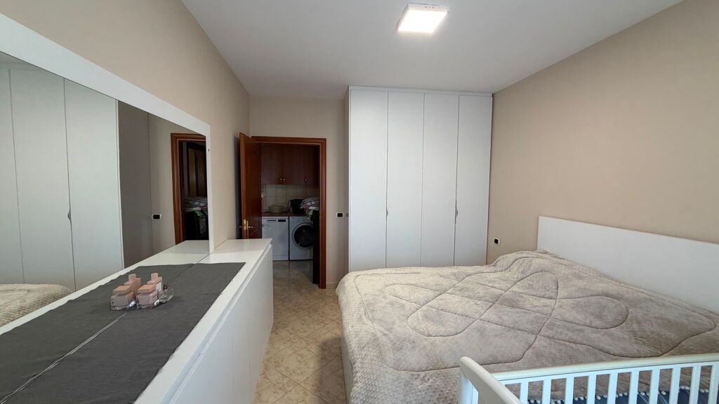 Apartament me qira 2+1, – 21 Dhjetori Joena