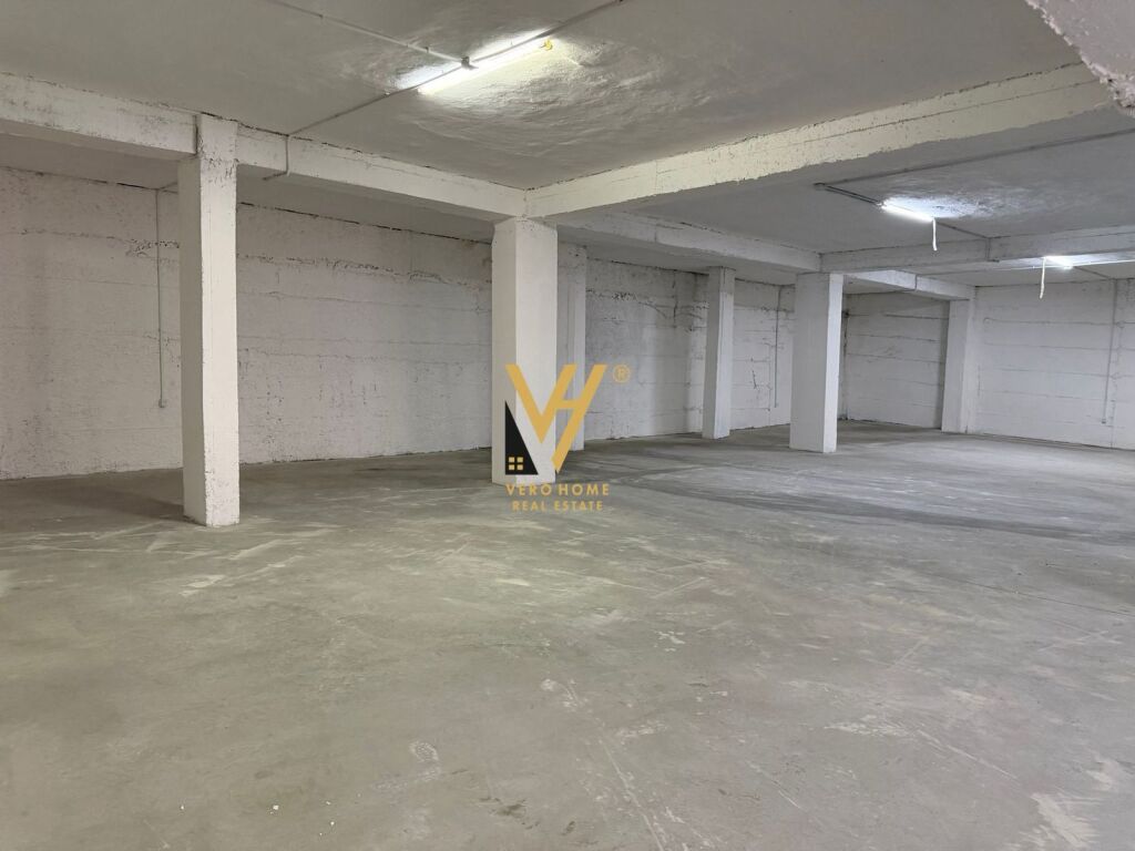WAREHOUSE 480 M2 FOR RENT AT THE TRACTOR FACTORY 200,000 LEKE