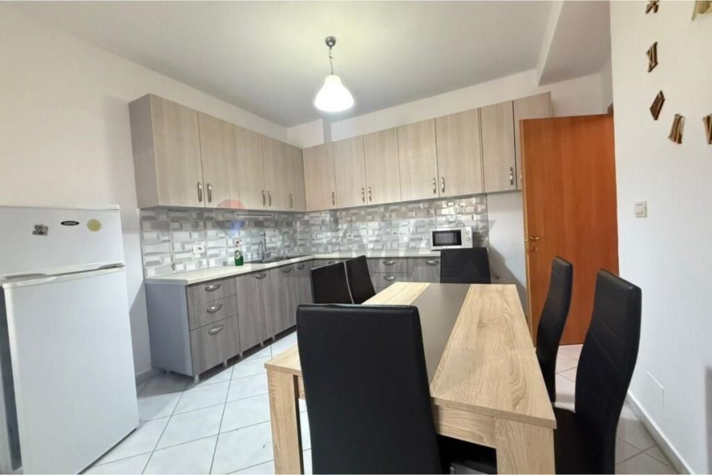 Appartamento 1+1 in Affitto Astir