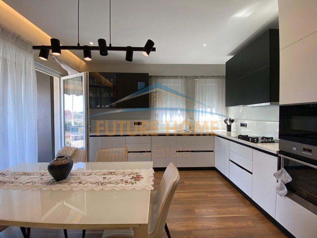 Duplex in affitto a 5 Maji