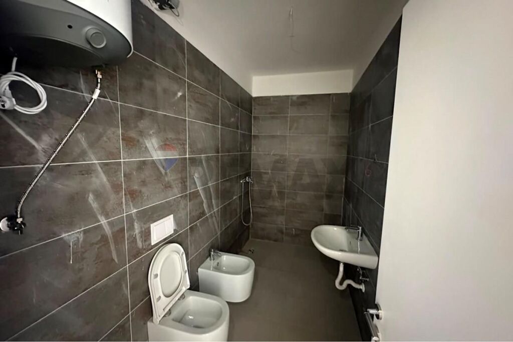 Apartament - Për Shitje - Univers City, Tiranë(ID: 530191063-1205)