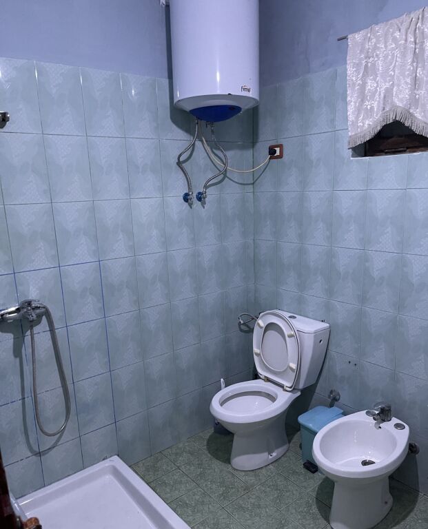 Qera | Garsoniere | Frigoriferi | 270 €/muaj