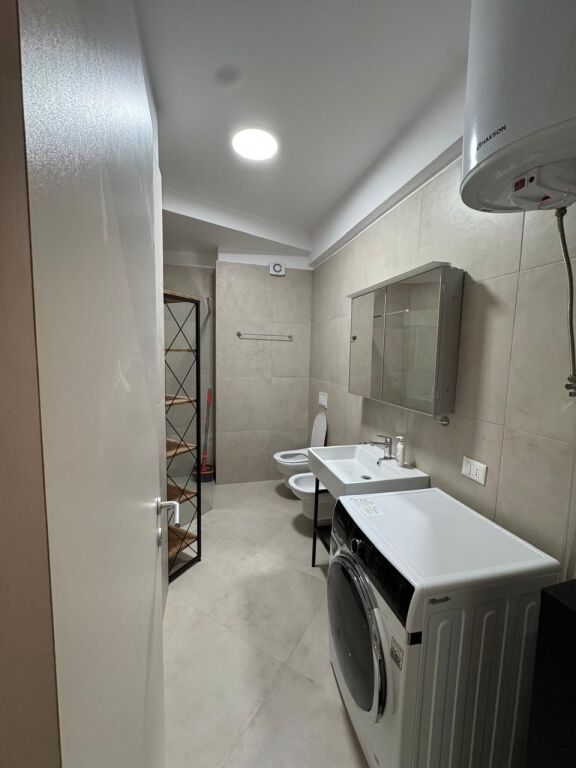 In affitto 1+1+ balcone al Lago Secco per 750 €/mese