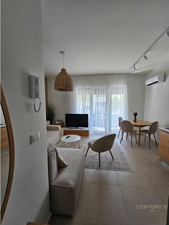 APARTAMENT 1+1 PËR SHITJE NË VALA MAR
