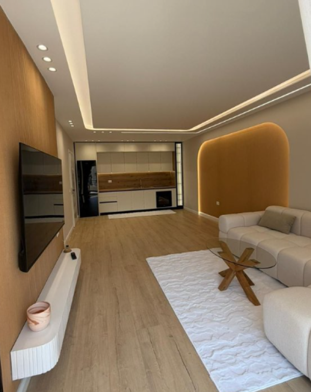 Astir, Appartamento 2+1+2 In Vendita